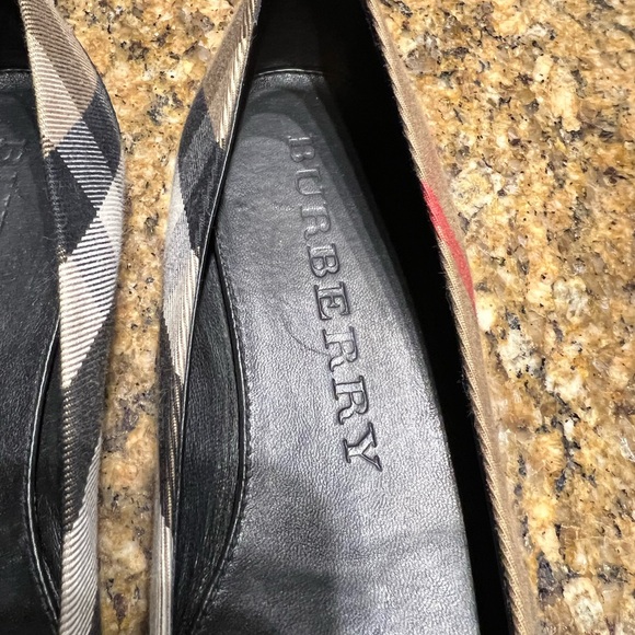 Burberry flats authentic size 39 - Picture 11 of 12